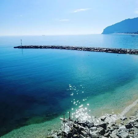 Il Melograno 3*